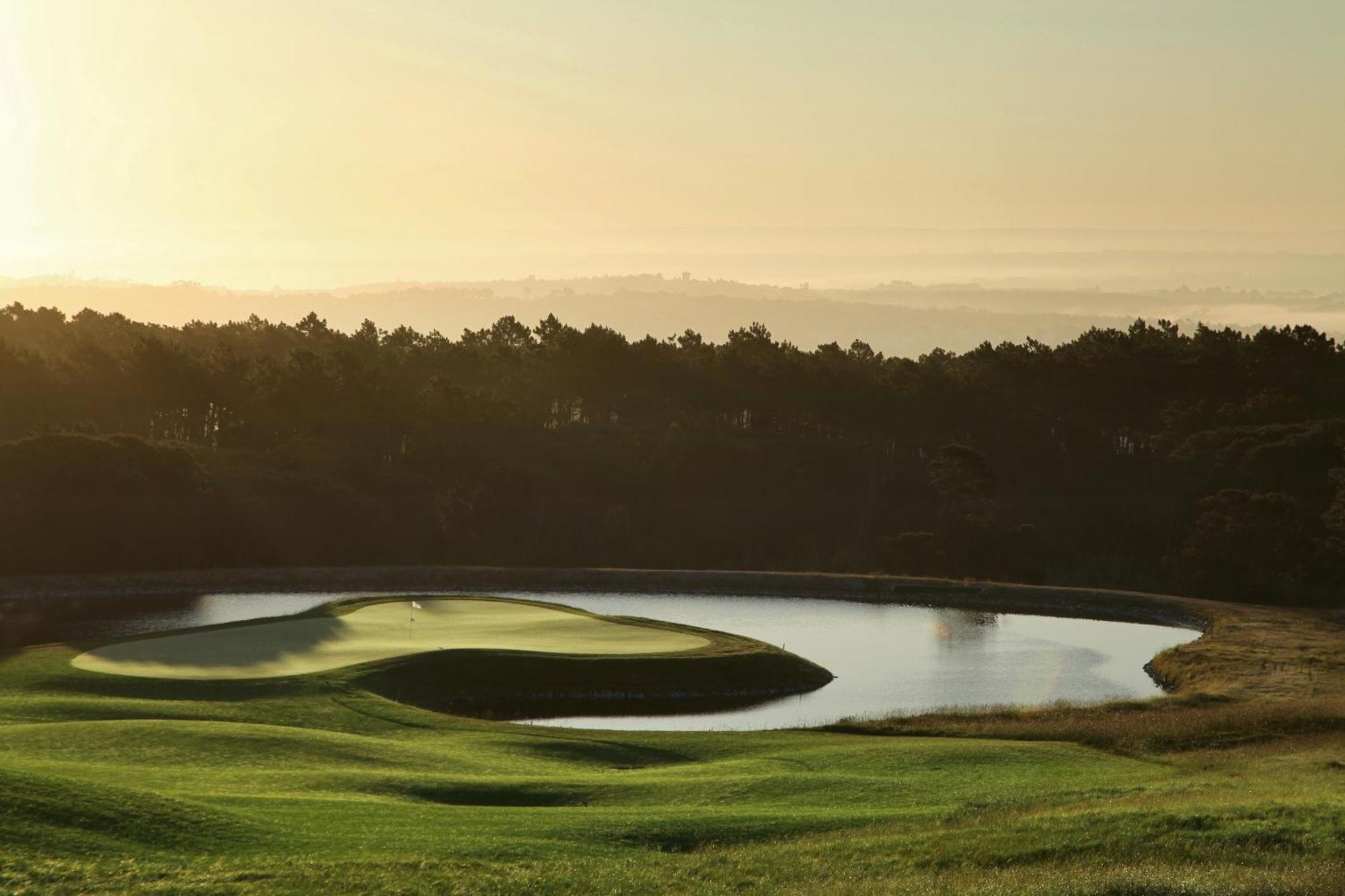 Royal Obidos Scenic Resort Praia del Rei Exteriör bild 18th hole at the Links at Spanish Bay