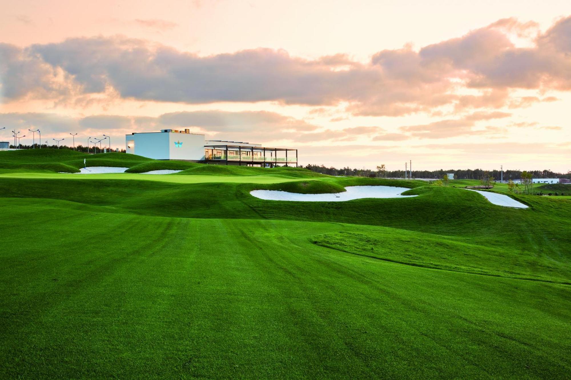 Royal Obidos Scenic Resort Praia del Rei Exteriör bild Golf course at the Four Seasons Resort