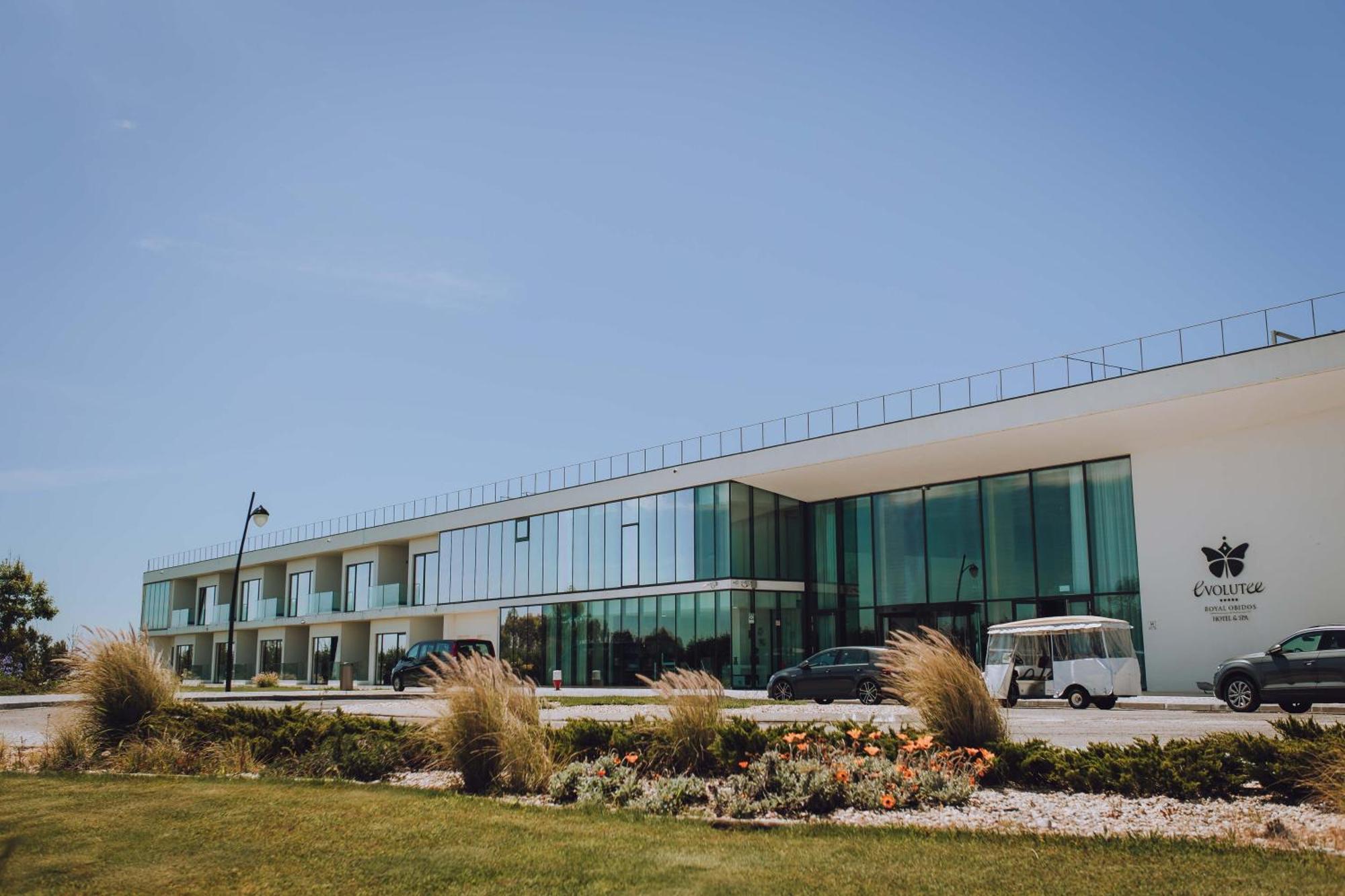 Royal Obidos Scenic Resort Praia del Rei Exteriör bild The terminal